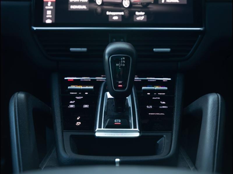 Voitures occasions PORSCHE Cayenne Coupe E-Hybrid Villeneuve-d'Ascq