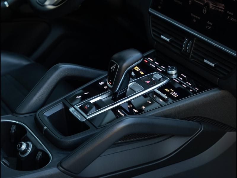 Voitures occasions PORSCHE Cayenne Coupe E-Hybrid Villeneuve-d'Ascq