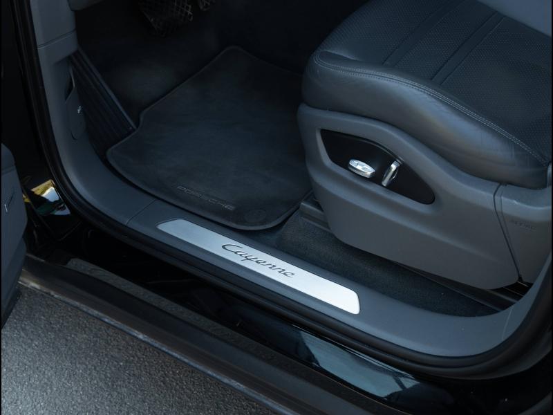 Voitures occasions PORSCHE Cayenne Coupe Base Villeneuve-d'Ascq