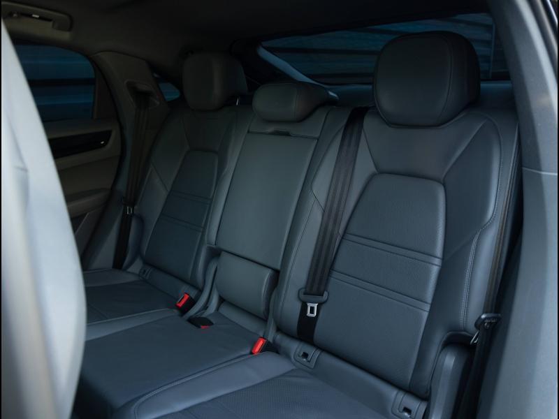 Voitures occasions PORSCHE Cayenne Coupe Base Villeneuve-d'Ascq