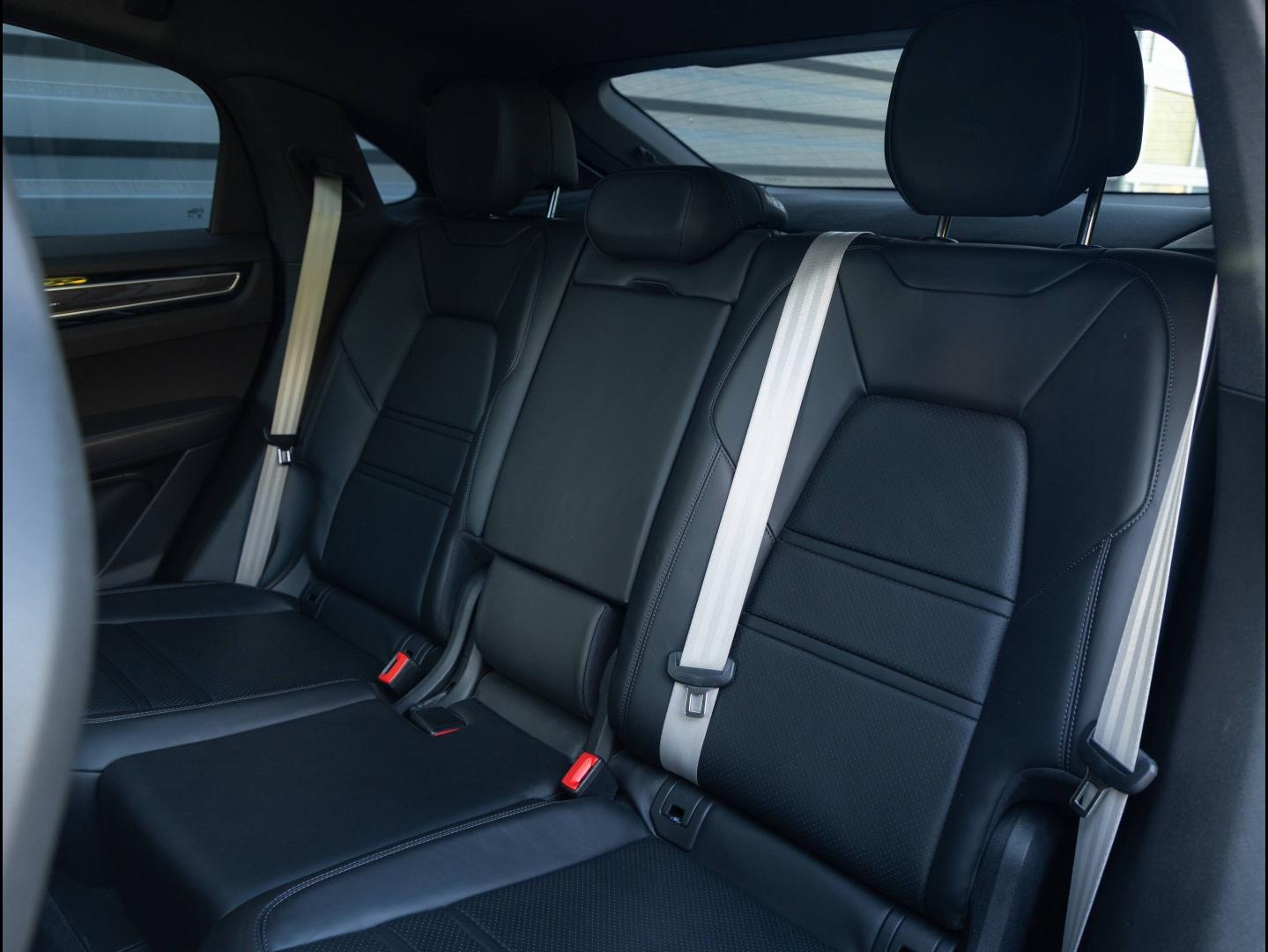 Voitures occasions PORSCHE Cayenne Coupe E-Hybrid Platinum Ed Villeneuve-d'Ascq