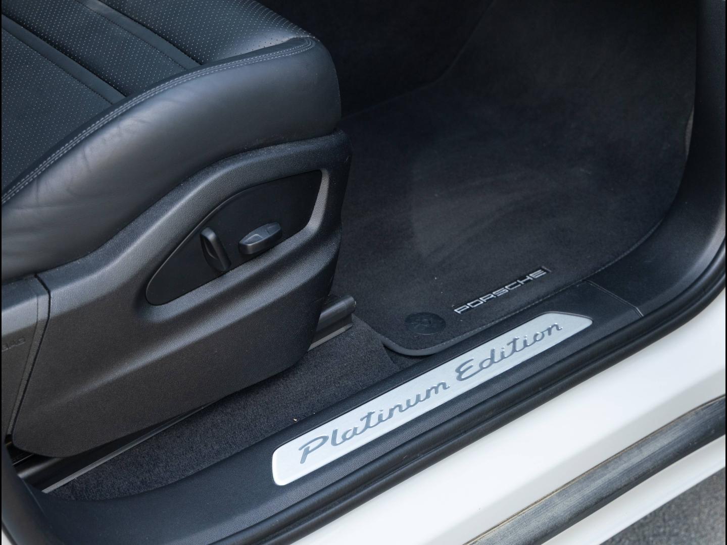 Voitures occasions PORSCHE Cayenne Coupe E-Hybrid Platinum Ed Villeneuve-d'Ascq