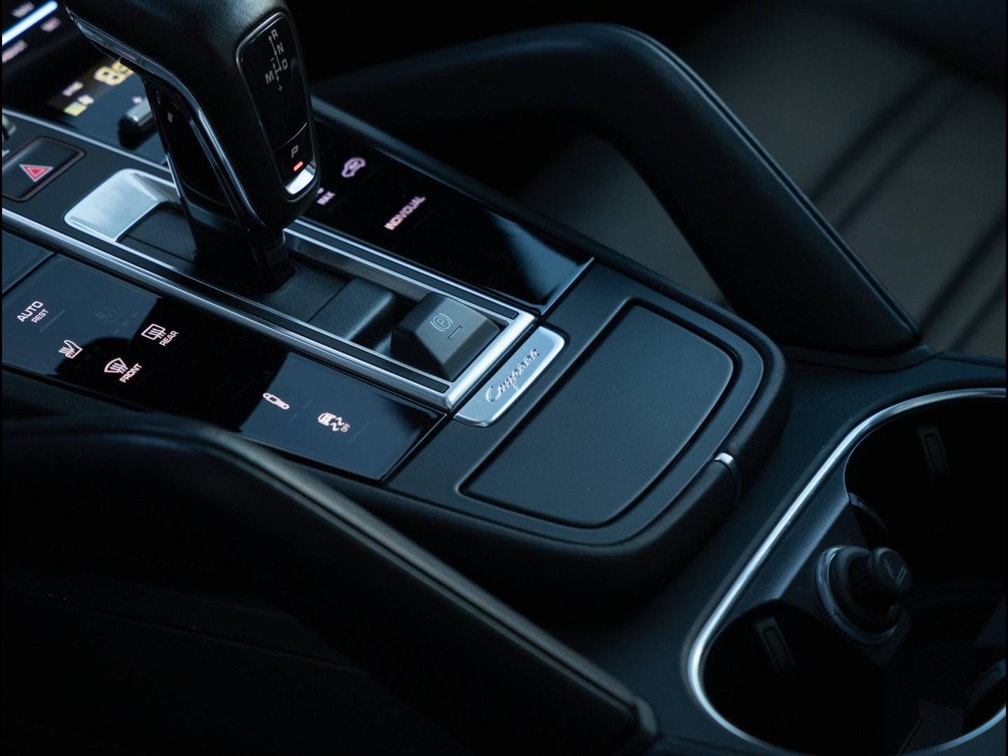 Voitures occasions PORSCHE Cayenne Coupe E-Hybrid Platinum Ed Villeneuve-d'Ascq