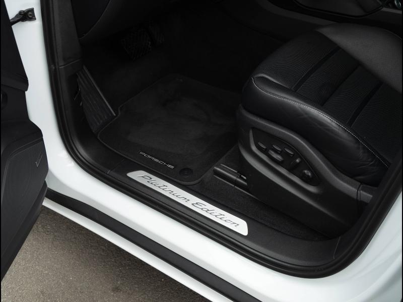 Voitures occasions PORSCHE Cayenne Coupe E-Hybrid Platinum Ed Villeneuve-d'Ascq
