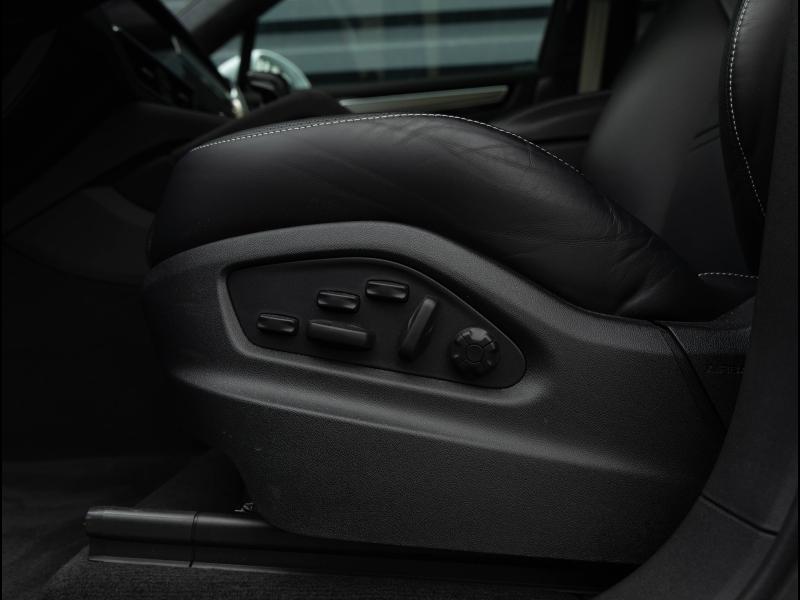 Voitures occasions PORSCHE Cayenne Coupe E-Hybrid Platinum Ed Villeneuve-d'Ascq