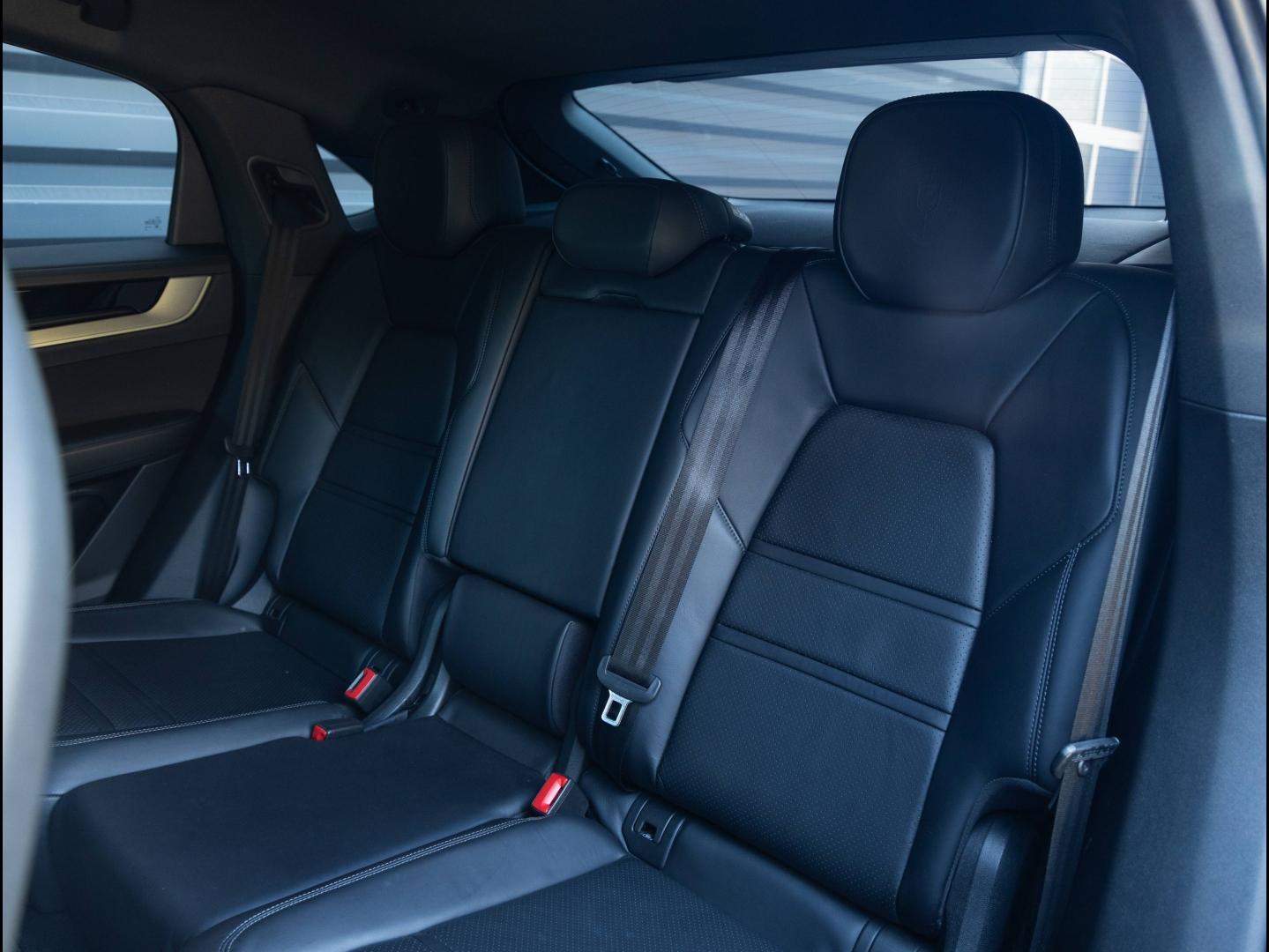 Voitures occasions PORSCHE Cayenne Coupe S E-Hybrid Villeneuve-d'Ascq