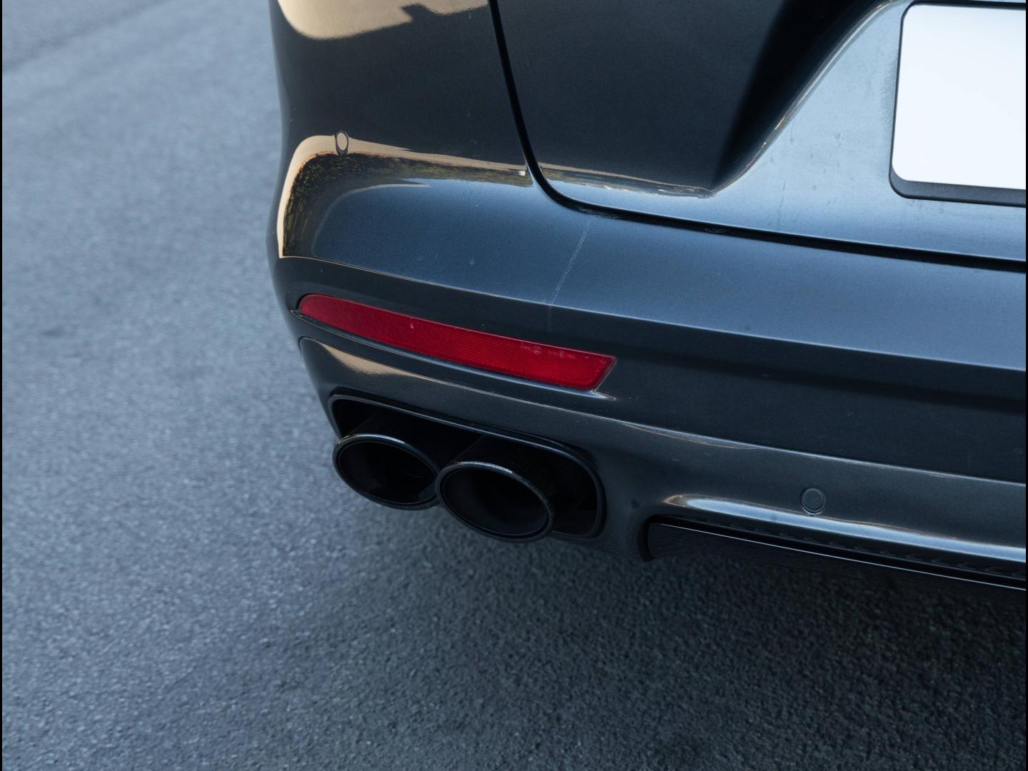 Voitures occasions PORSCHE Panamera Spt Turismo Turbo S E-Hybrid Villeneuve-d'Ascq