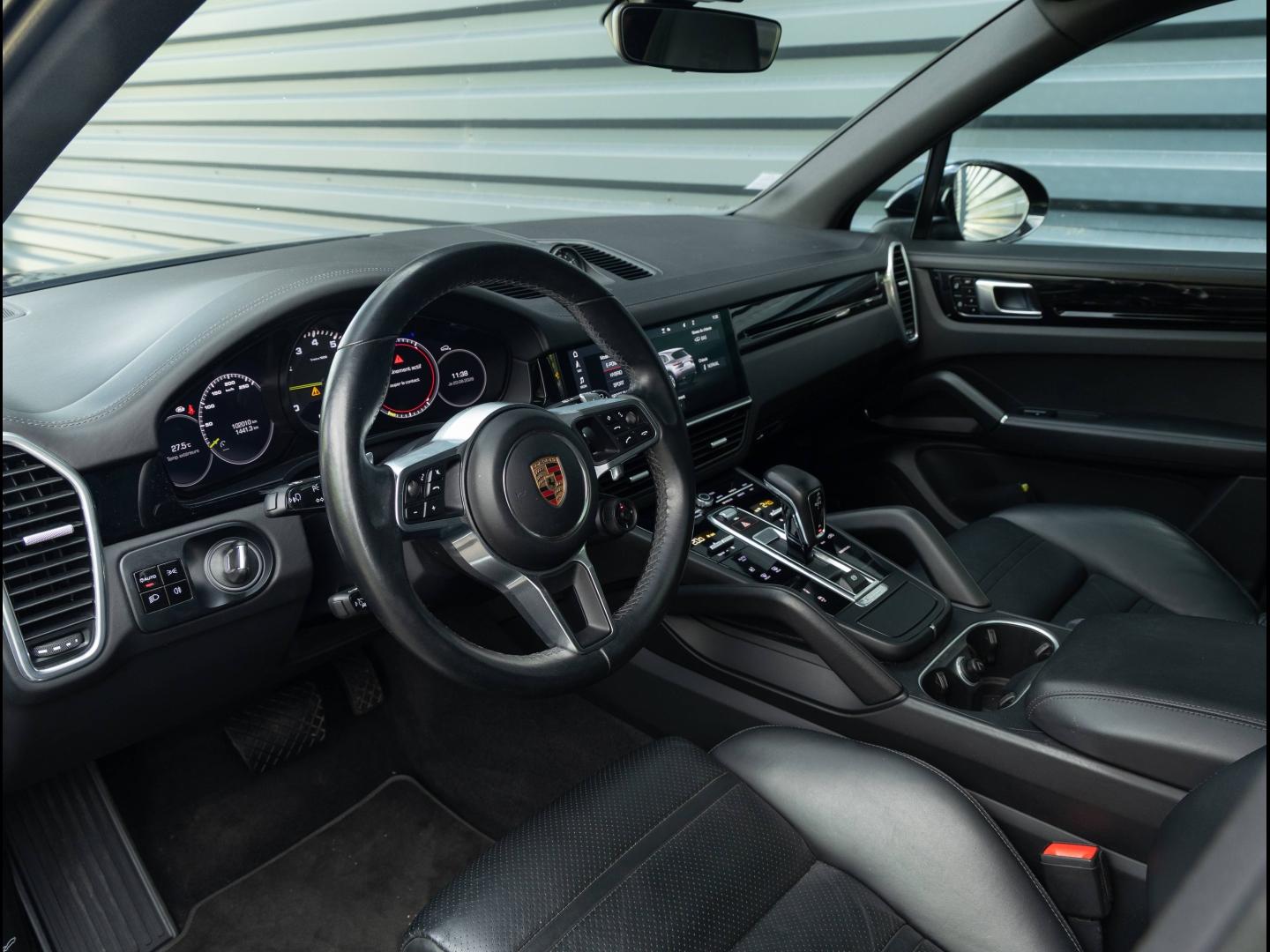 Voitures occasions PORSCHE CAYENNE E-Hybrid Villeneuve-d'Ascq