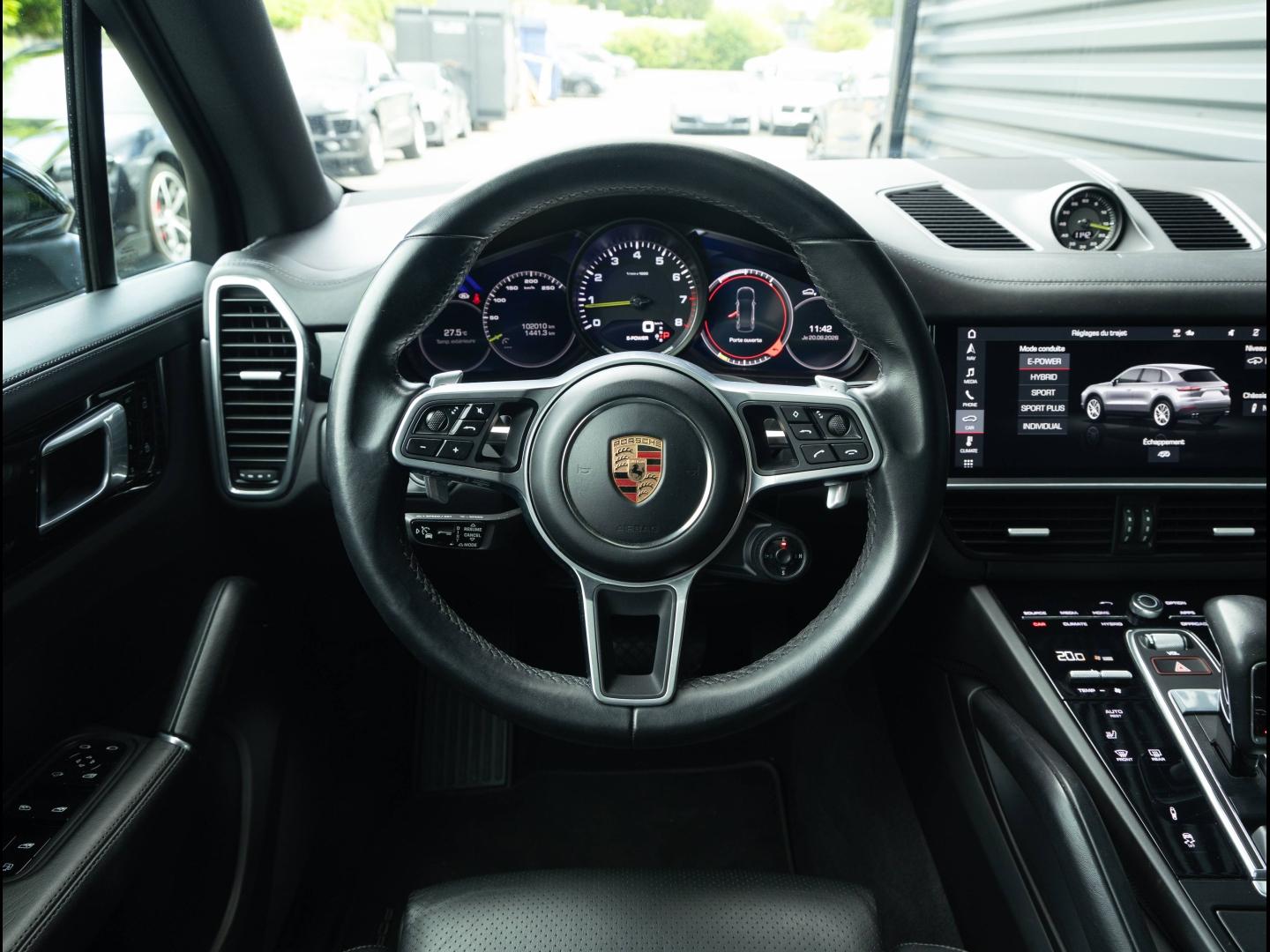 Voitures occasions PORSCHE CAYENNE E-Hybrid Villeneuve-d'Ascq