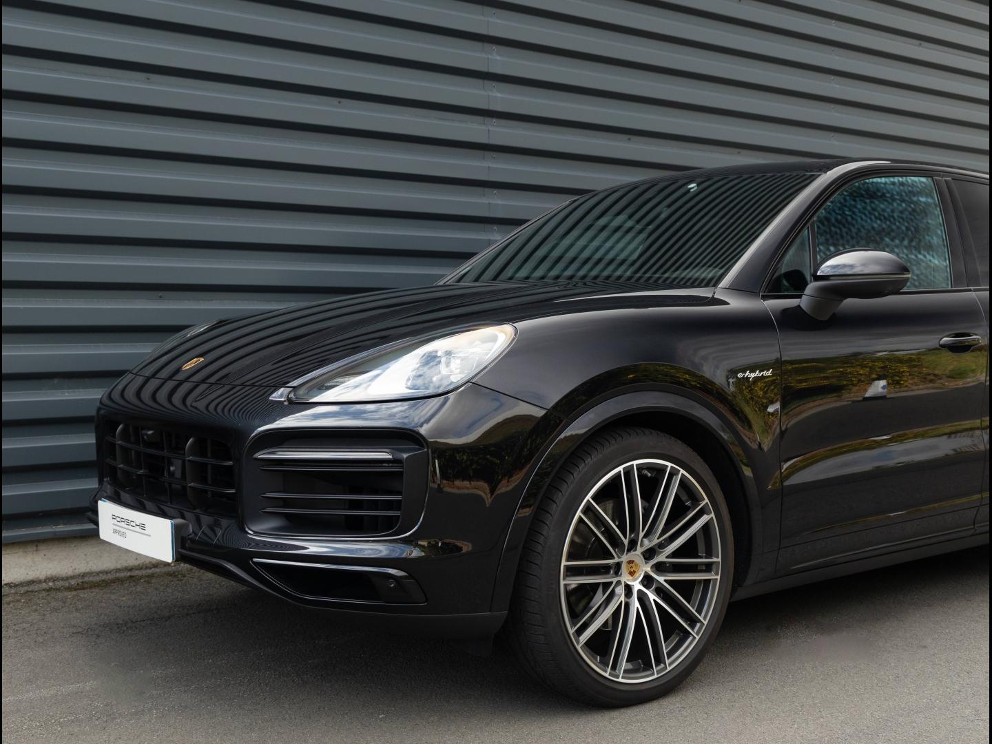 Voitures occasions PORSCHE CAYENNE E-Hybrid Villeneuve-d'Ascq