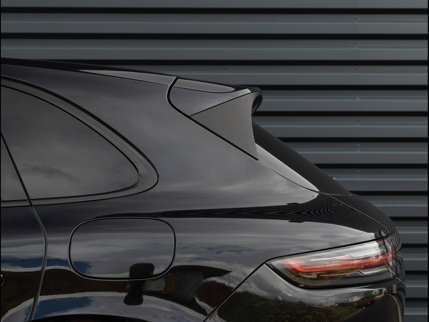 Voitures occasions PORSCHE CAYENNE E-Hybrid Villeneuve-d'Ascq