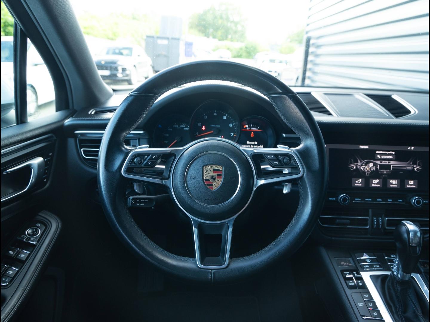 Voitures occasions PORSCHE MACAN Base Villeneuve-d'Ascq