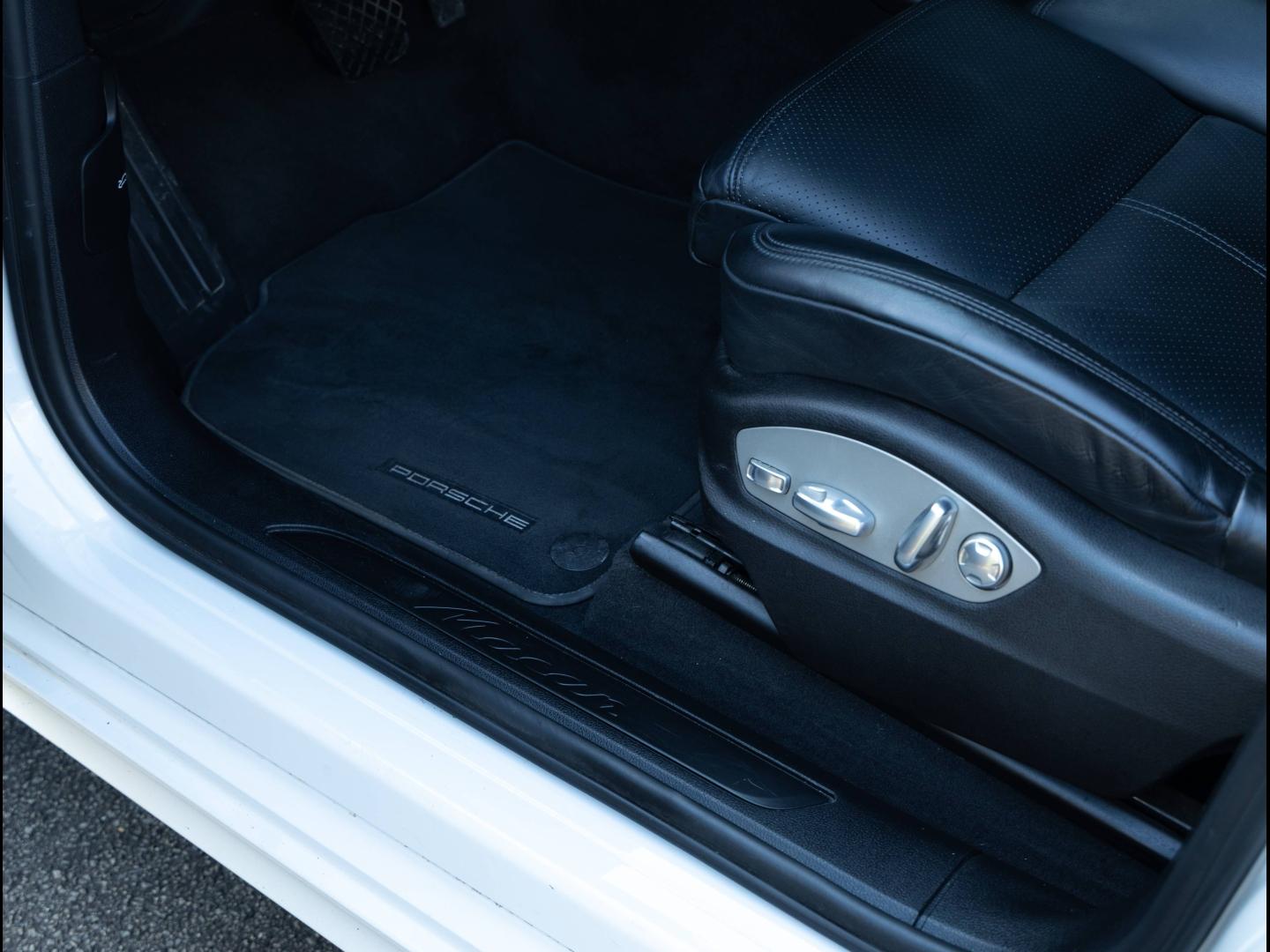 Voitures occasions PORSCHE MACAN Base Villeneuve-d'Ascq