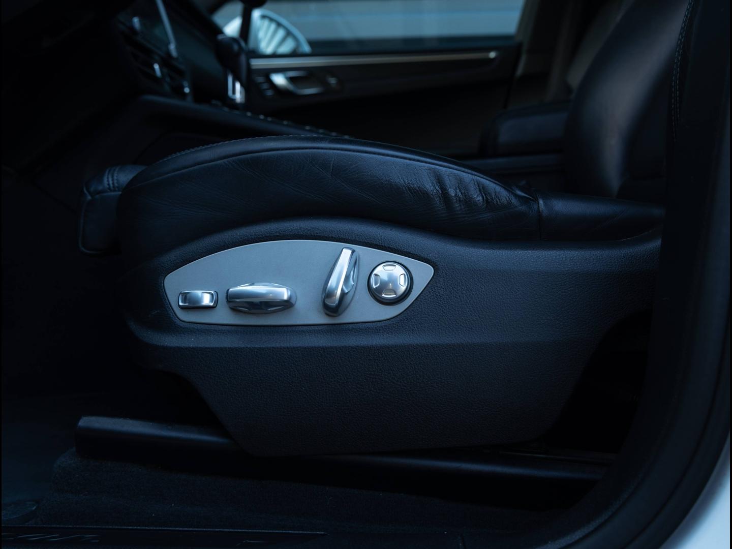 Voitures occasions PORSCHE MACAN Base Villeneuve-d'Ascq