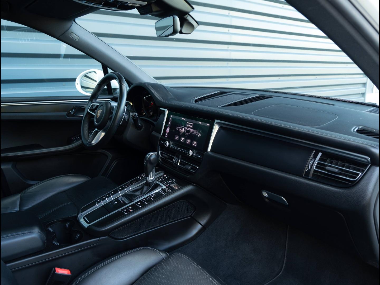 Voitures occasions PORSCHE MACAN Base Villeneuve-d'Ascq