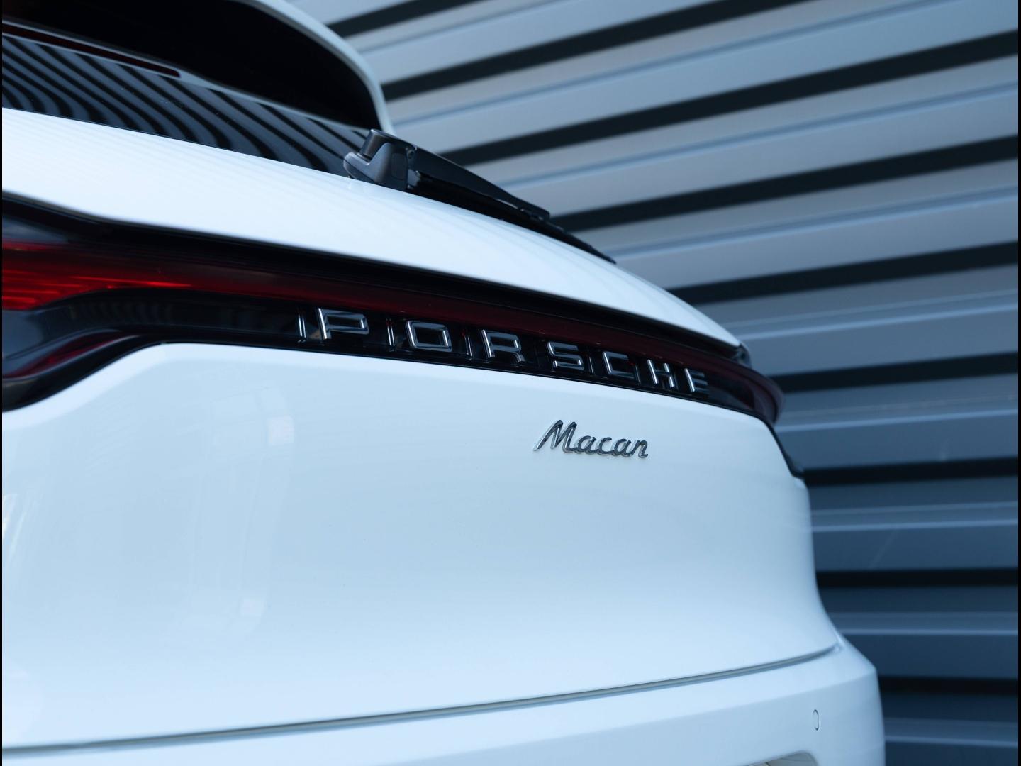 Voitures occasions PORSCHE MACAN Base Villeneuve-d'Ascq