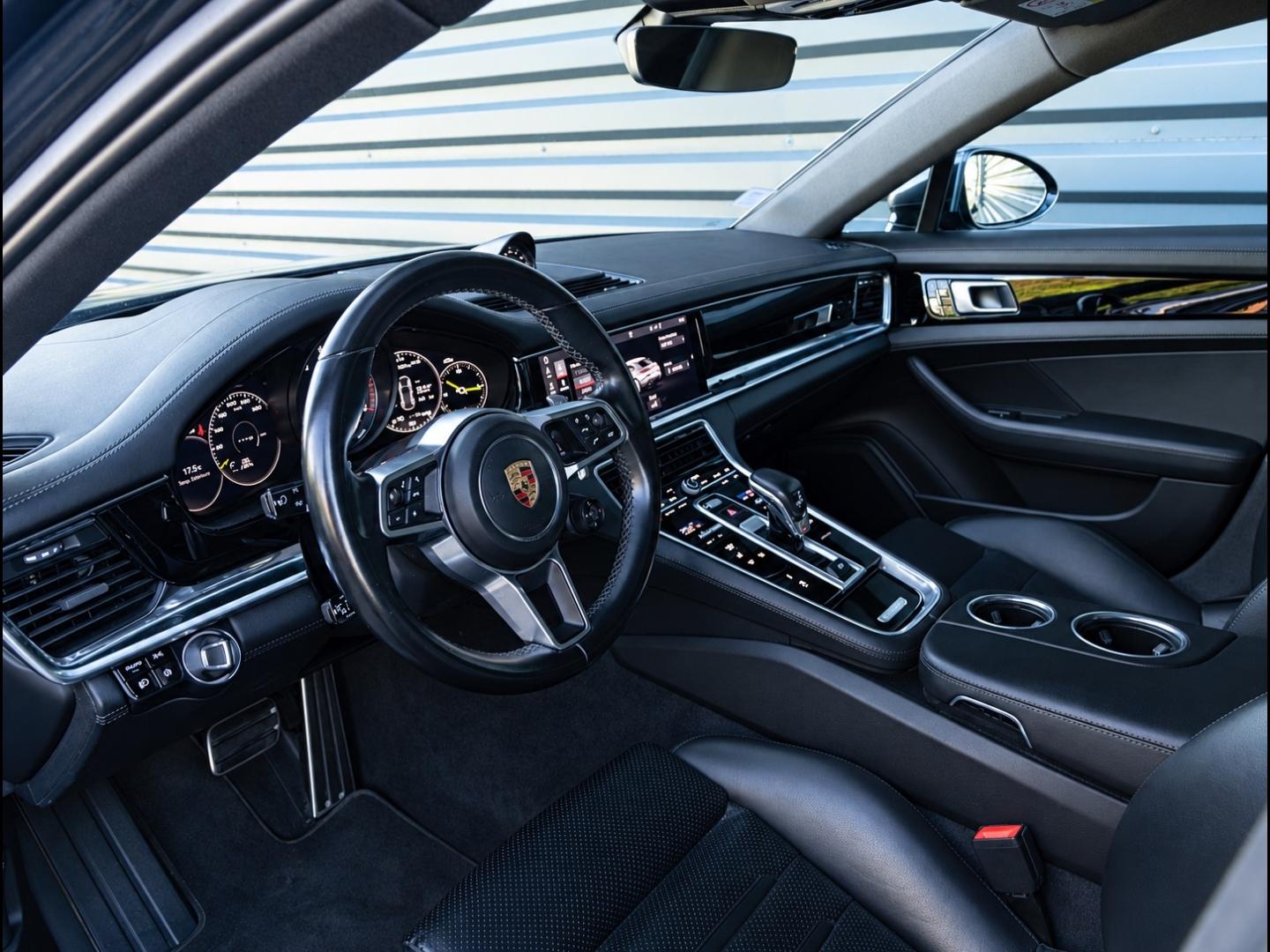 Voitures occasions PORSCHE Panamera Spt Turismo 4 E-Hybrid Villeneuve-d'Ascq