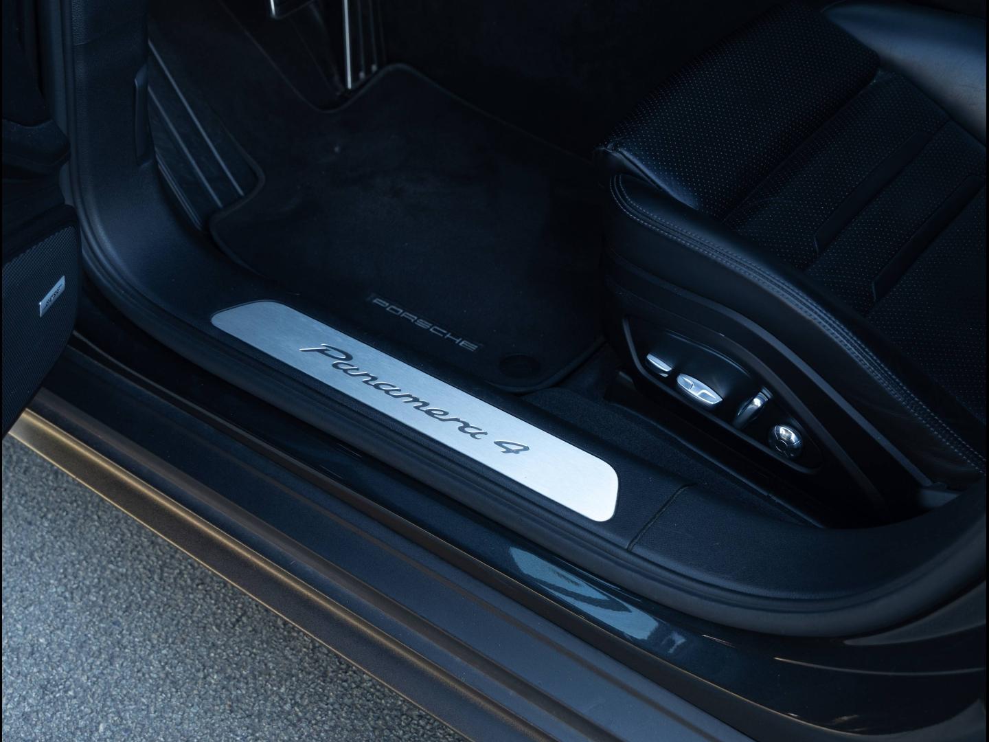 Voitures occasions PORSCHE Panamera Spt Turismo 4 E-Hybrid Villeneuve-d'Ascq