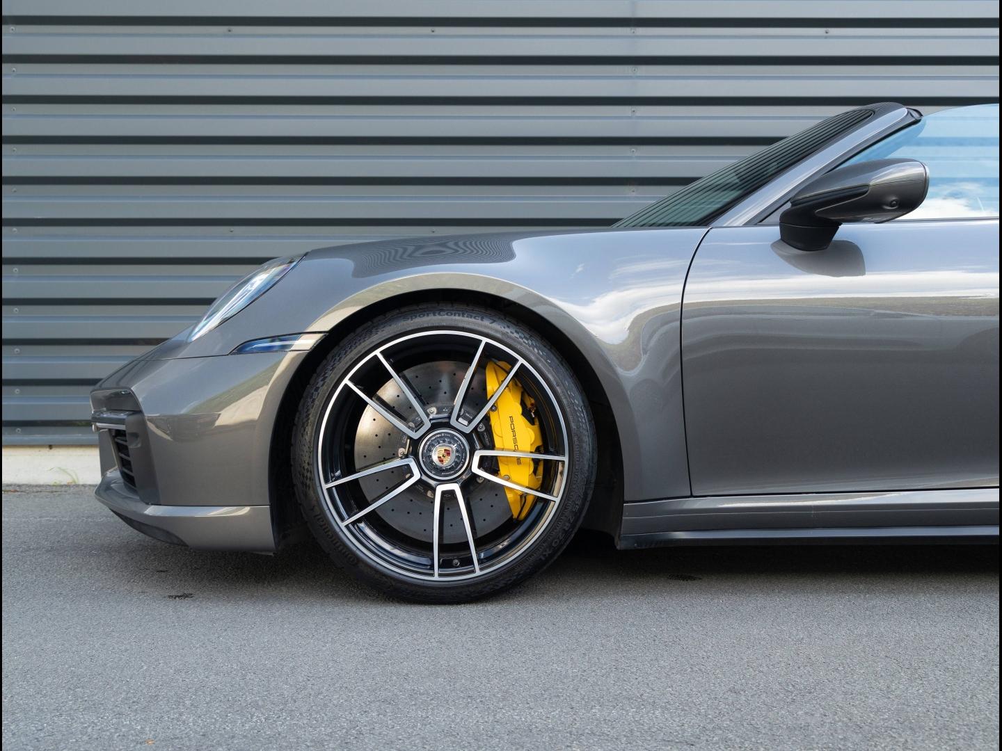 Voitures occasions PORSCHE 911 Cabriolet Turbo S Villeneuve-d'Ascq