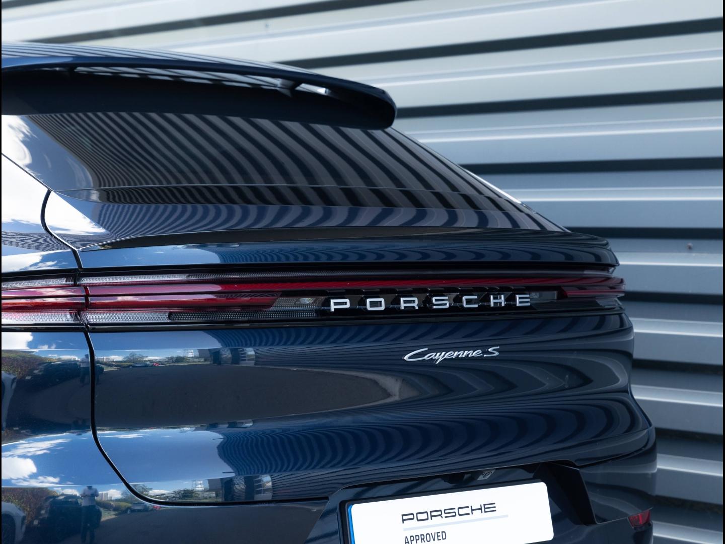 Voitures occasions PORSCHE Cayenne Coupe S E-Hybrid Villeneuve-d'Ascq