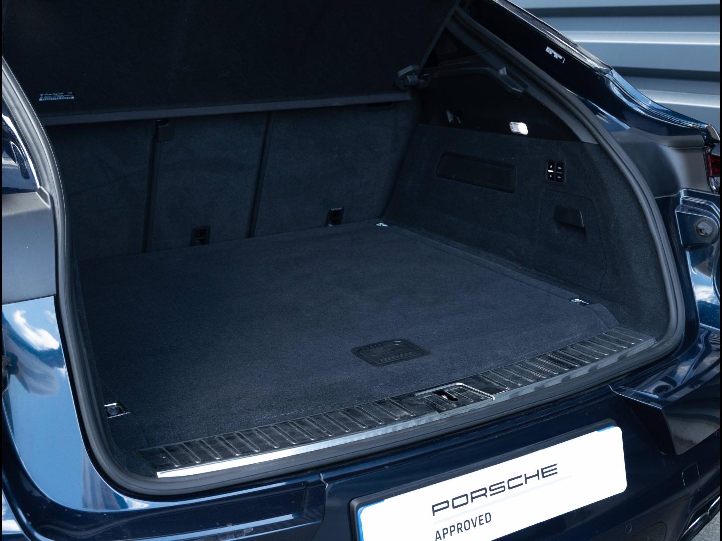 Voitures occasions PORSCHE Cayenne Coupe S E-Hybrid Villeneuve-d'Ascq