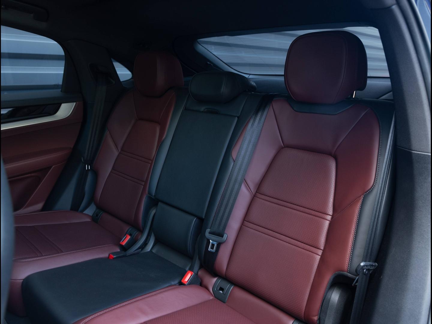 Voitures occasions PORSCHE Cayenne Coupe S E-Hybrid Villeneuve-d'Ascq