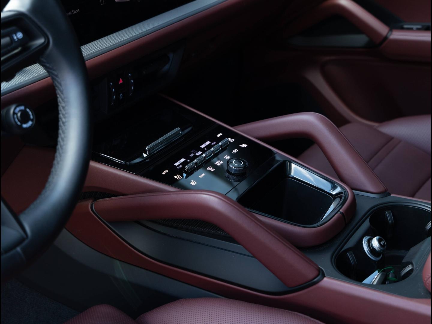 Voitures occasions PORSCHE Cayenne Coupe S E-Hybrid Villeneuve-d'Ascq