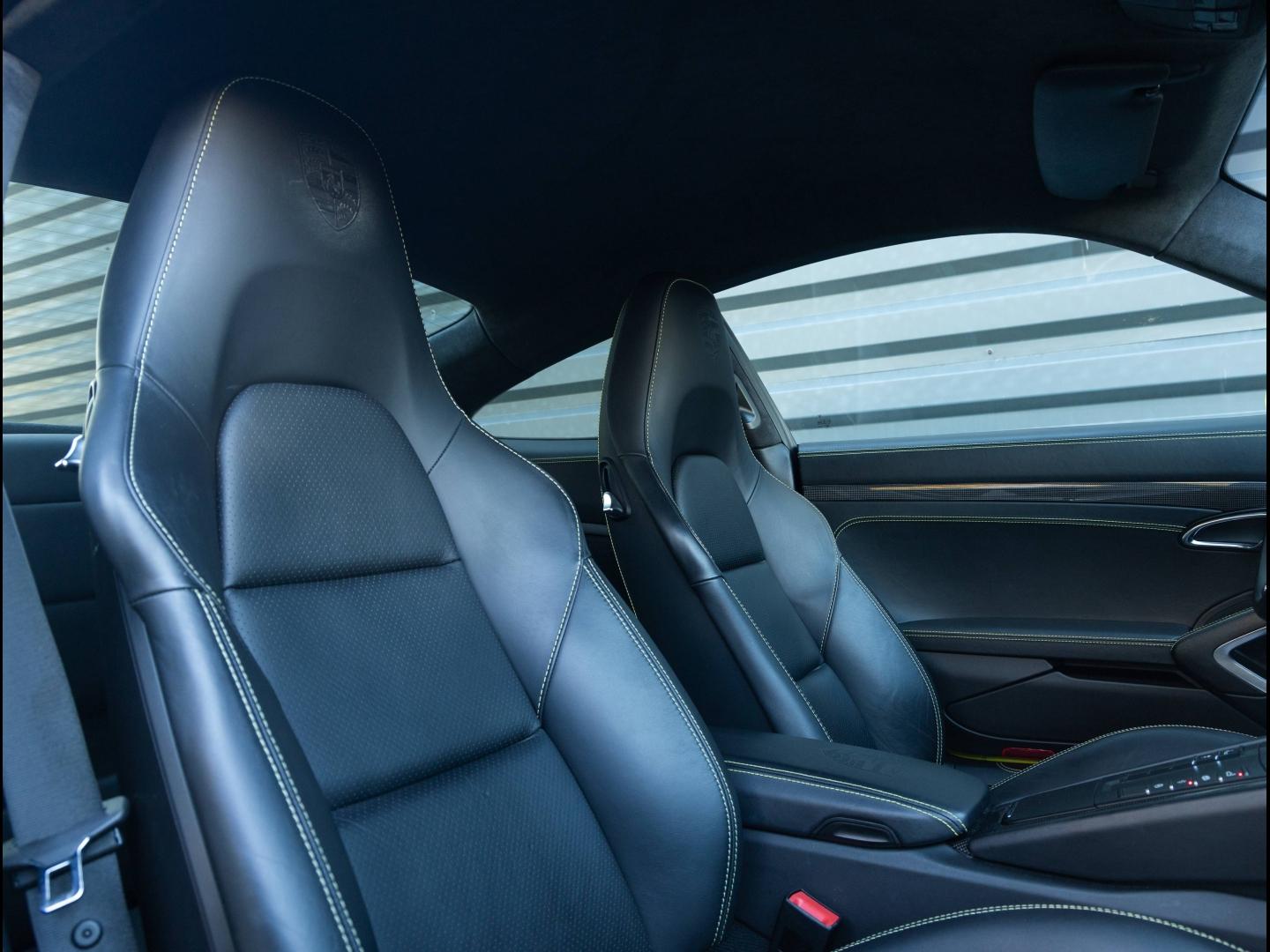 Voitures occasions PORSCHE 911 Coupe Carrera 4 GTS Villeneuve-d'Ascq