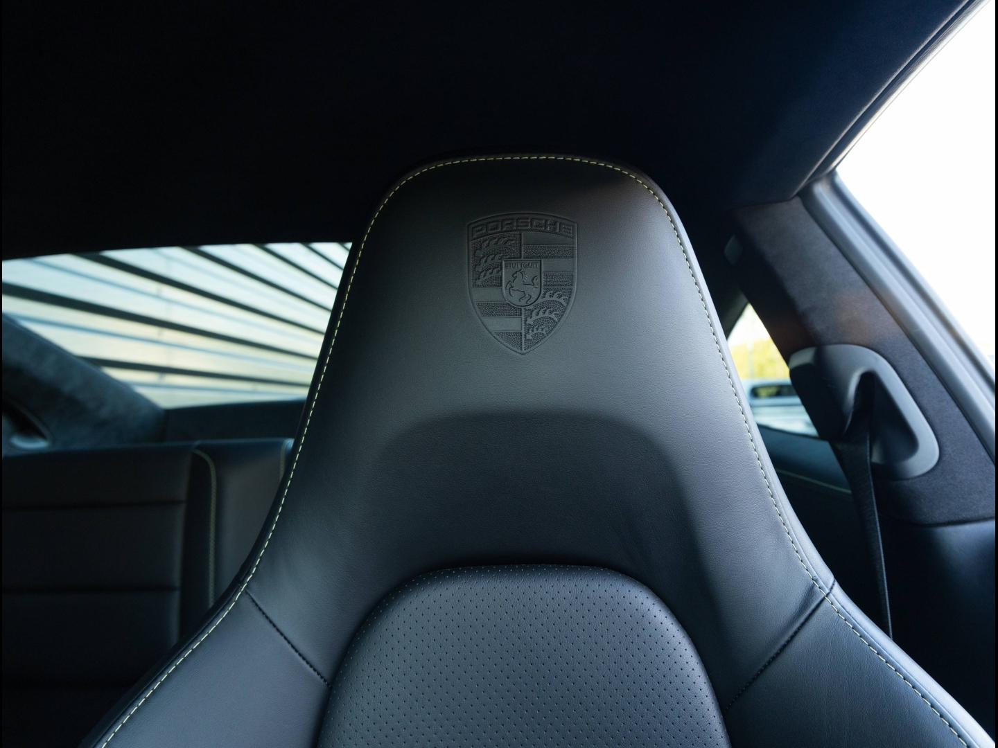 Voitures occasions PORSCHE 911 Coupe Carrera 4 GTS Villeneuve-d'Ascq