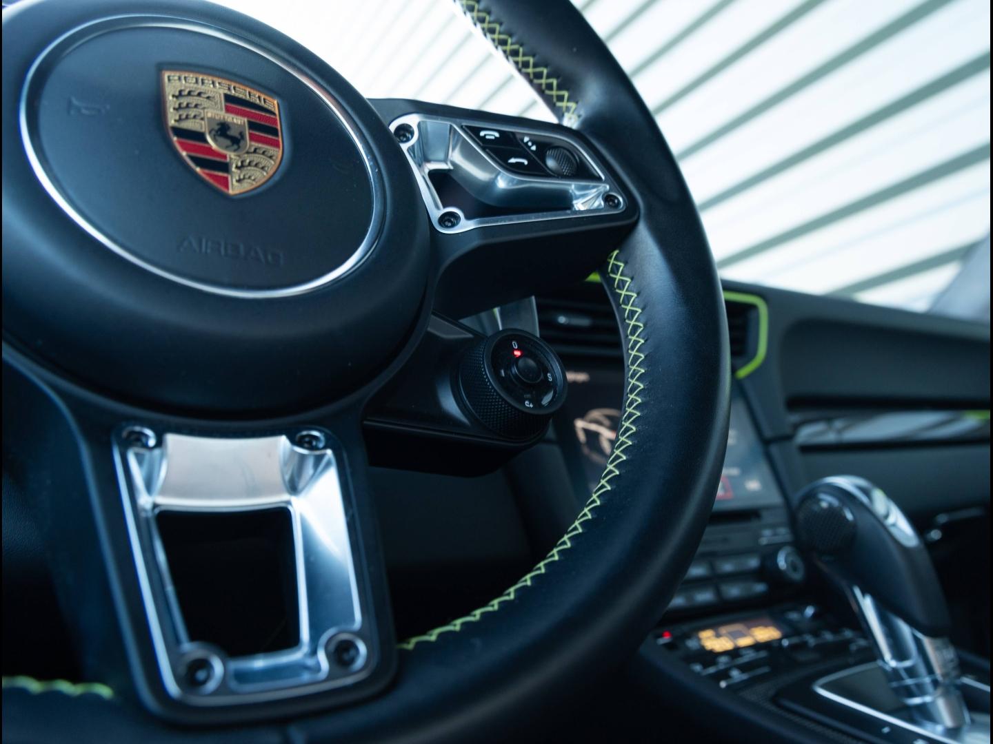 Voitures occasions PORSCHE 911 Coupe Carrera 4 GTS Villeneuve-d'Ascq