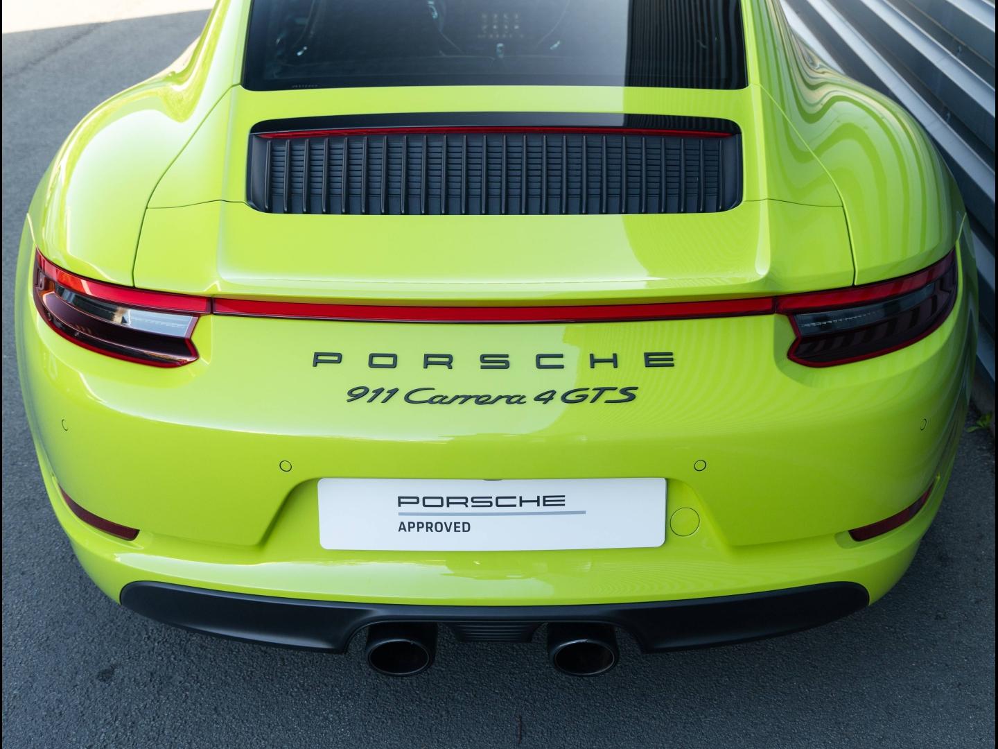 Voitures occasions PORSCHE 911 Coupe Carrera 4 GTS Villeneuve-d'Ascq