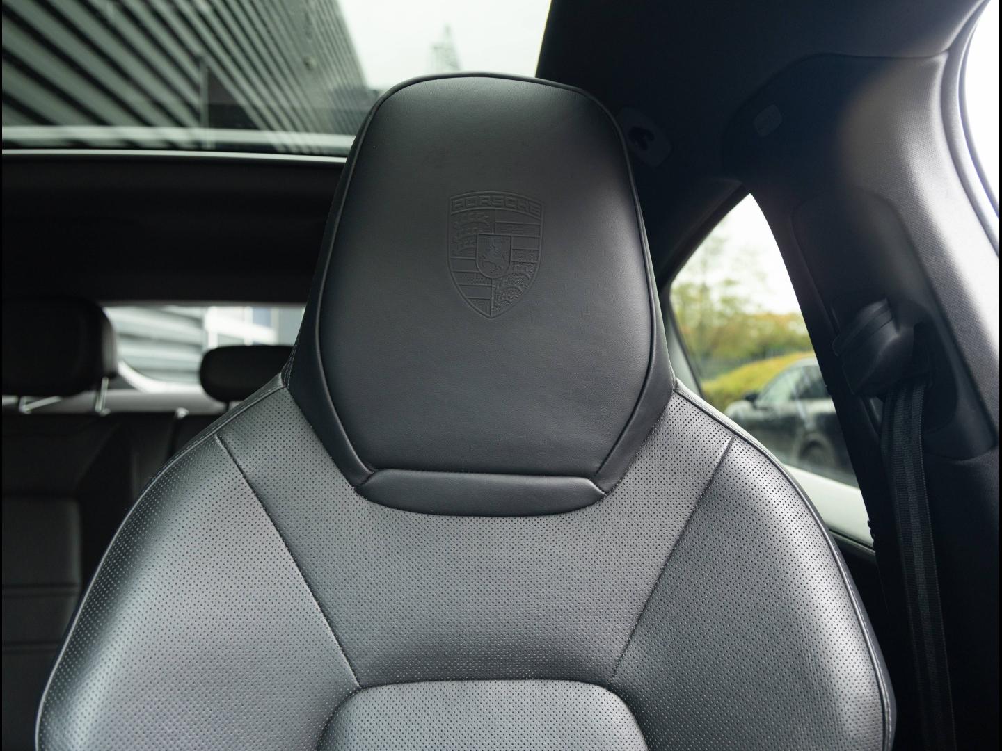 Voitures occasions PORSCHE Cayenne Coupe S E-Hybrid Villeneuve-d'Ascq