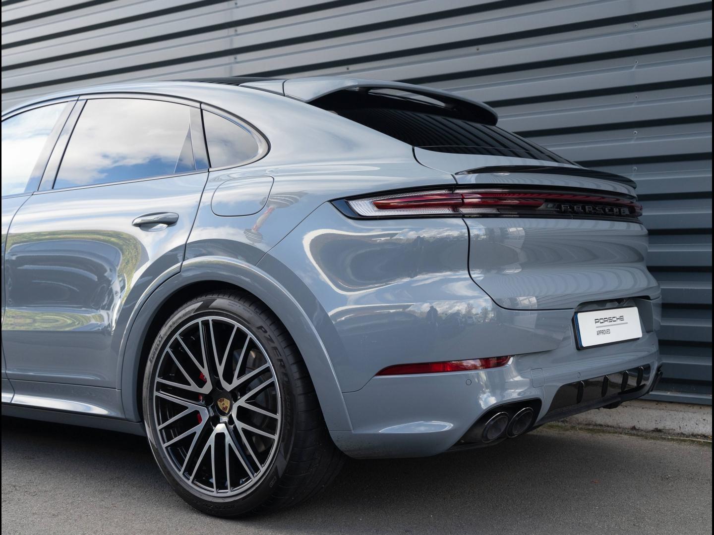 Voitures occasions PORSCHE Cayenne Coupe S E-Hybrid Villeneuve-d'Ascq