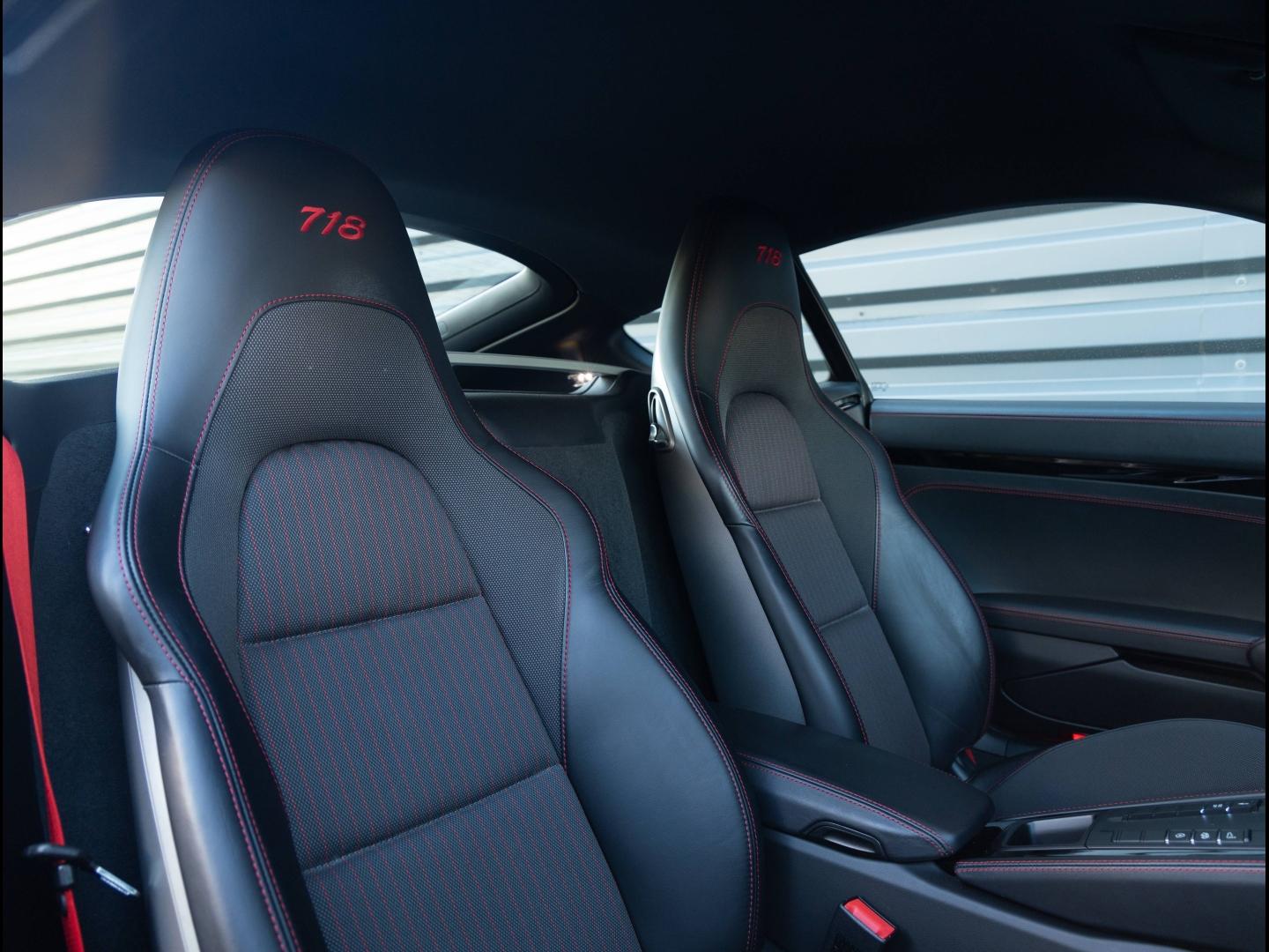 Voitures occasions PORSCHE 718 Cayman Base Villeneuve-d'Ascq