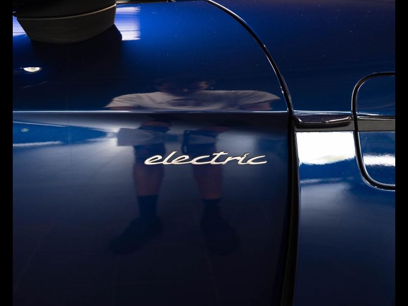 Voitures occasions PORSCHE Taycan Turbo Champagne-au-Mont-d'Or