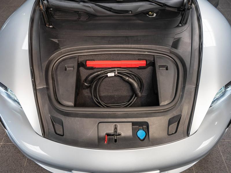 Voitures occasions PORSCHE Taycan Turbo Champagne-au-Mont-d'Or