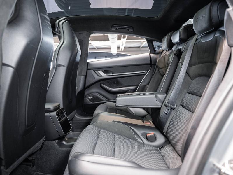 Voitures occasions PORSCHE Taycan Turbo Champagne-au-Mont-d'Or