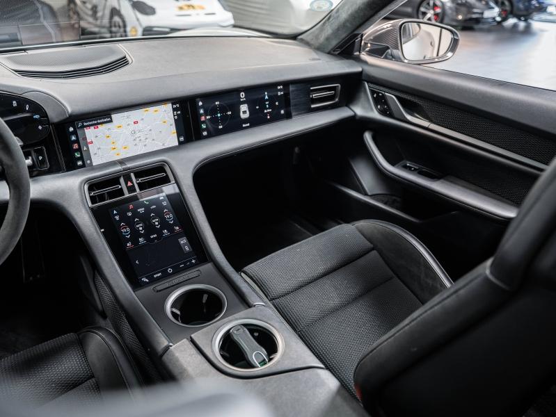 Voitures occasions PORSCHE Taycan Turbo Champagne-au-Mont-d'Or