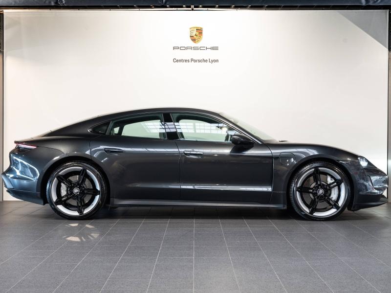 Voitures occasions PORSCHE Taycan Base Champagne-au-Mont-d'Or