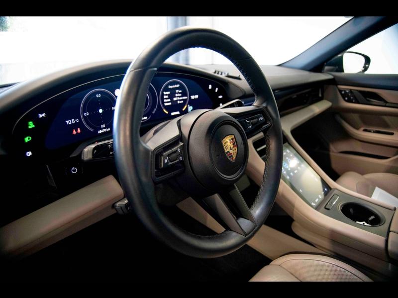 Voitures occasions PORSCHE Taycan Base Champagne-au-Mont-d'Or