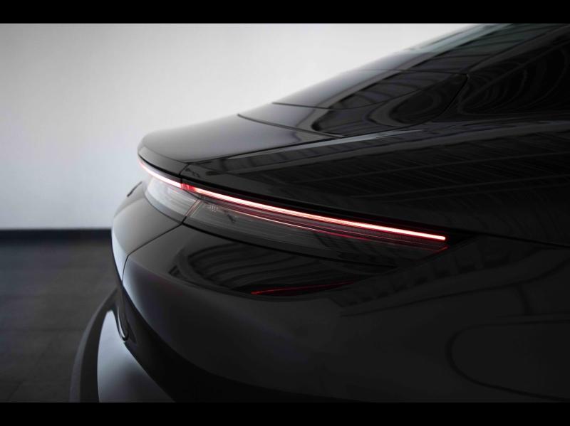 Voitures occasions PORSCHE Taycan Base Champagne-au-Mont-d'Or