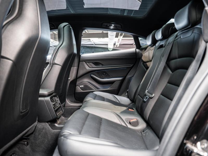 Voitures occasions PORSCHE Taycan 4S Champagne-au-Mont-d'Or