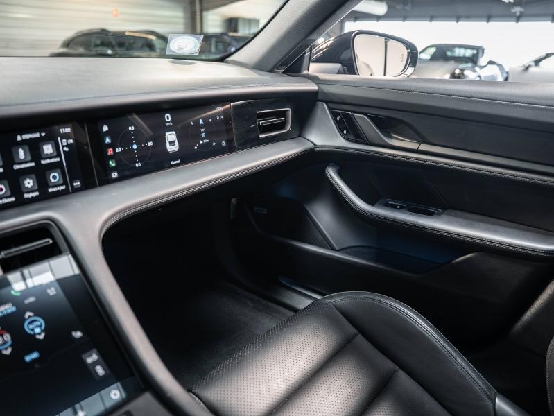 Voitures occasions PORSCHE Taycan 4S Champagne-au-Mont-d'Or