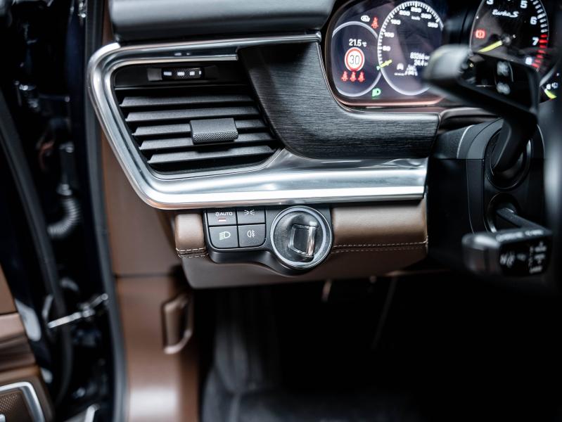 Voitures occasions PORSCHE PANAMERA Turbo S Champagne-au-Mont-d'Or