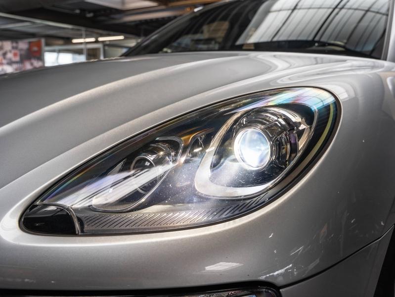 Voitures occasions PORSCHE MACAN Base Champagne-au-Mont-d'Or