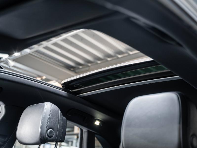 Voitures occasions PORSCHE MACAN Base Champagne-au-Mont-d'Or