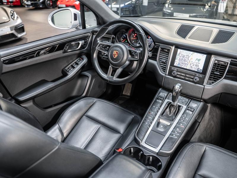 Voitures occasions PORSCHE MACAN Base Champagne-au-Mont-d'Or