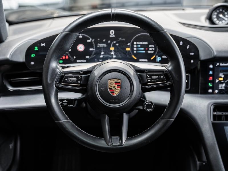 Voitures occasions PORSCHE Taycan 4S Champagne-au-Mont-d'Or