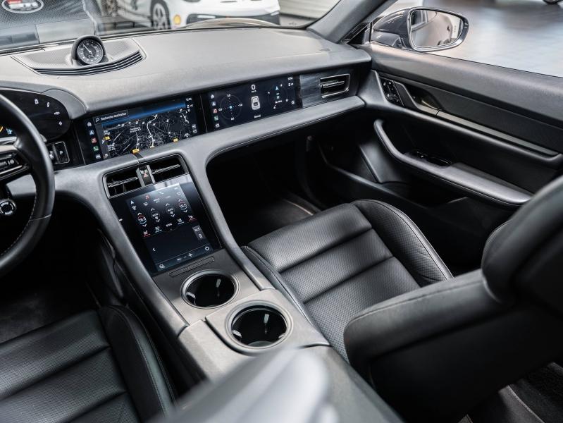 Voitures occasions PORSCHE Taycan 4S Champagne-au-Mont-d'Or