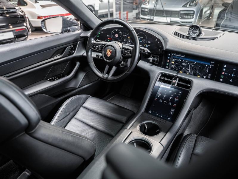 Voitures occasions PORSCHE Taycan 4S Champagne-au-Mont-d'Or